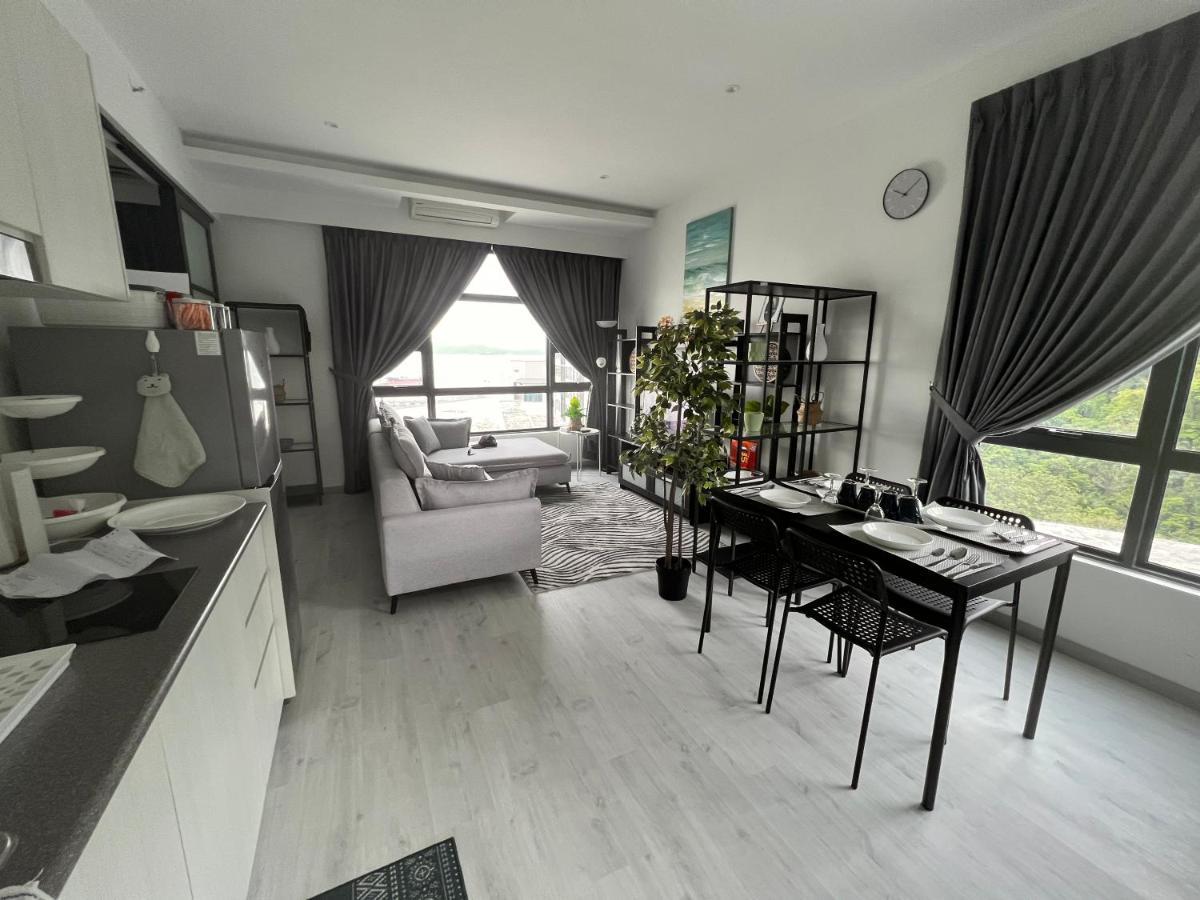 Jesselton Quay Suite By Backyard Kota Kinabalu Luaran gambar